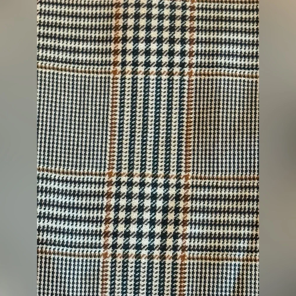 Valentino. Men’s Wool Checked Blazer. 42L.